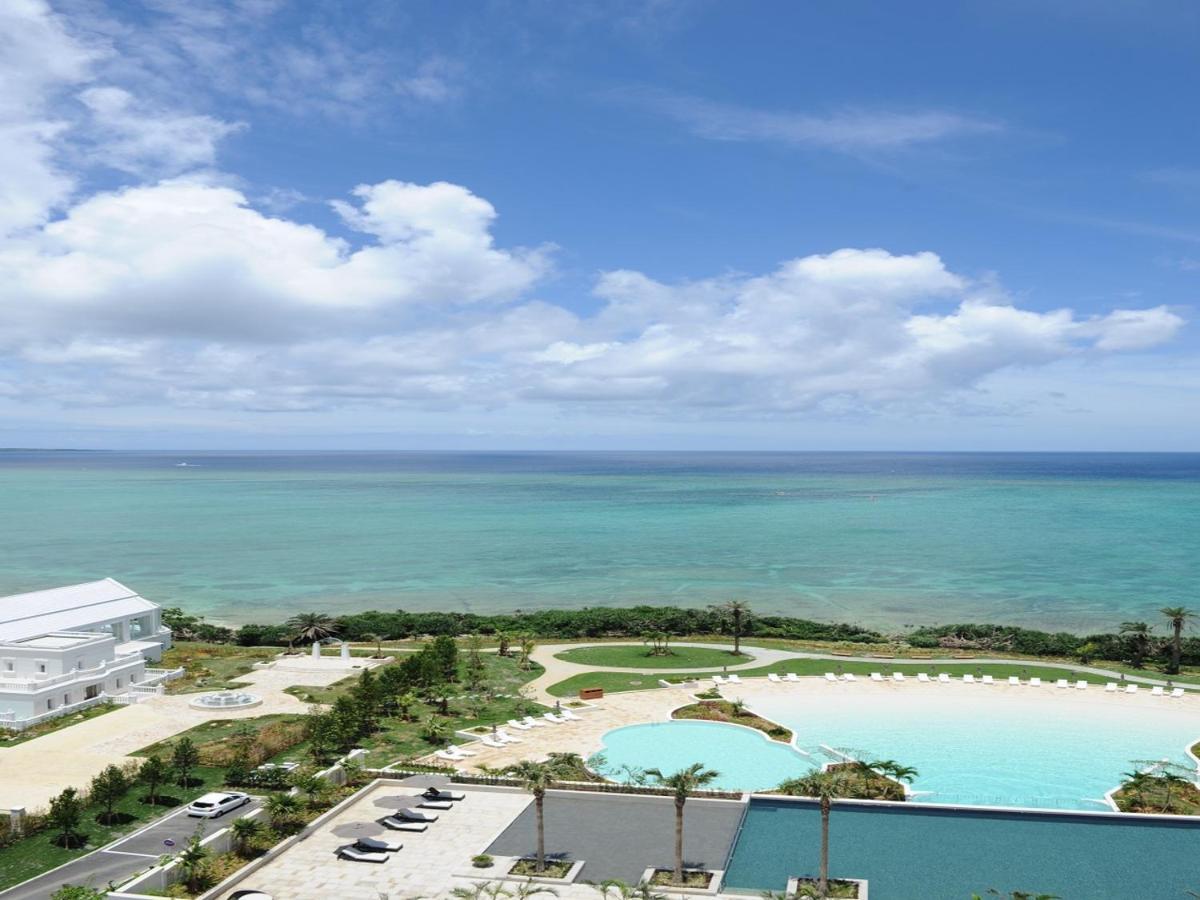 Garden Deluxe Hollywood twin sea view 5th-8th floors
